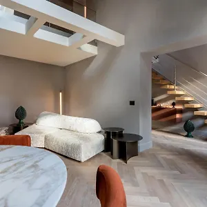 Conrad , Taormina Italy